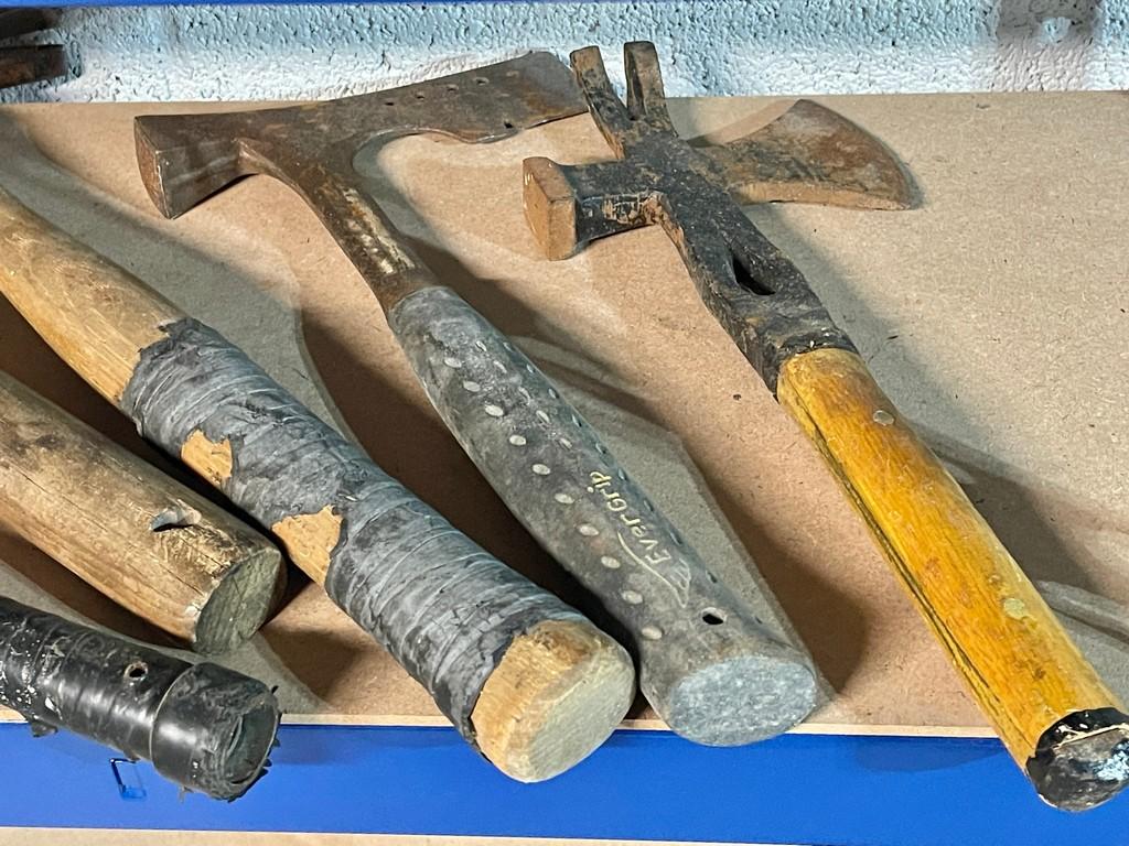 Hammers, Hatchets& Saw