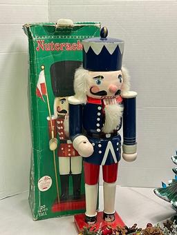 Ceramic Electric Christmas Tree, Nutcracker & Wreath Lot