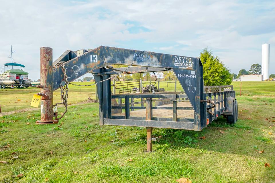 22 Ft. Tandem Axle Gooseneck Trailer 2001, 12K Lb.