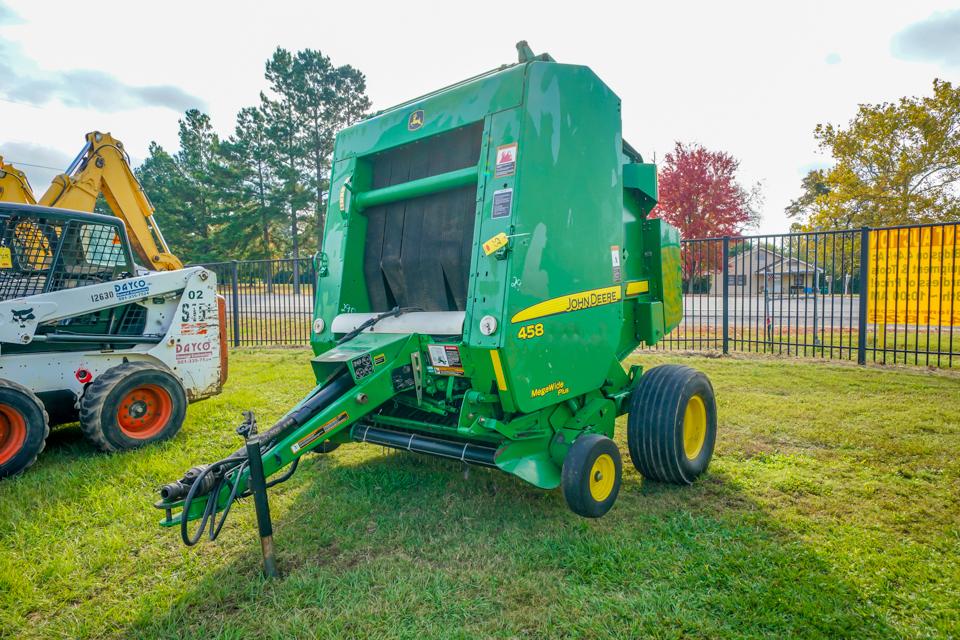 John Deere 458 Megawide Plus Round Baler Approx 10k Rolls