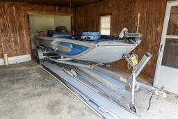 17 Ft Aluminum Boat V Bottom w/Nissan Motor