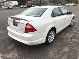 2010 Ford Fusion SE 4-door pearl white sedan, 158608mi, 2.5 liter 4 cylinder gas engine, automatic t