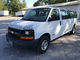 2005 Chevrolet G3500 Express 15-passenger white extended wagon, ONE OWNER, 158278mi, 6.0 liter Vorte