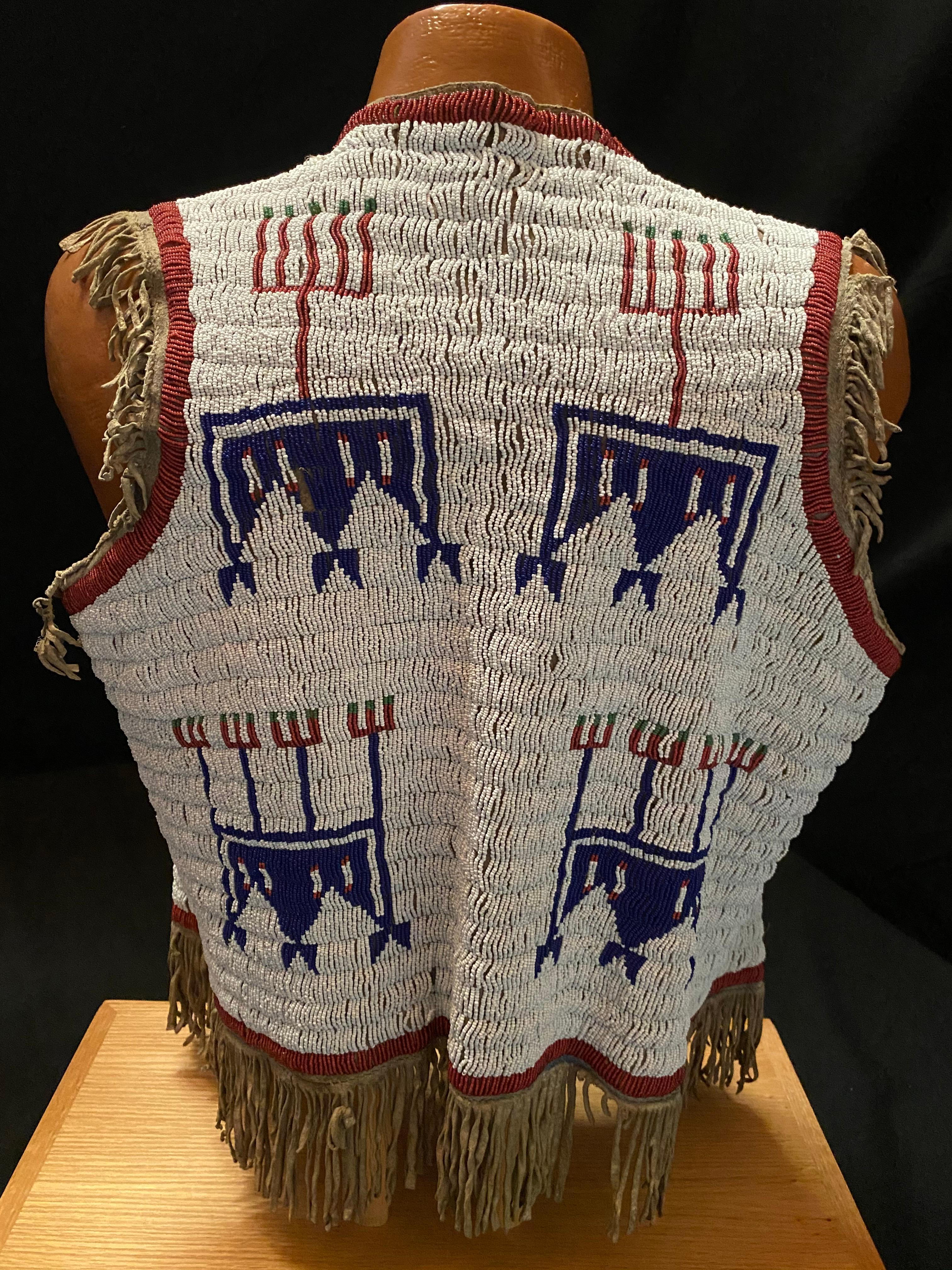 Central Plains Teton Sioux Adult Male Vest