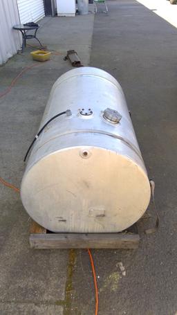 100gal Volvo Fuel Tank