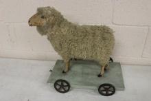 SHEEP PULL TOY