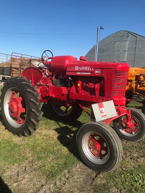 FARMALL MV, LP, NEW RUBBER, RESTORED, RUNS