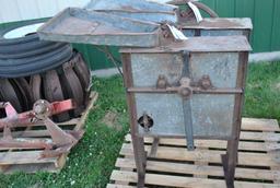 John Deere Corn Sheller