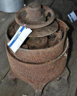 IHC M 6 HP Clutch Pulley