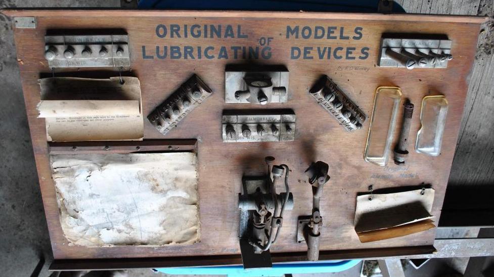 RARE Lubricator Display