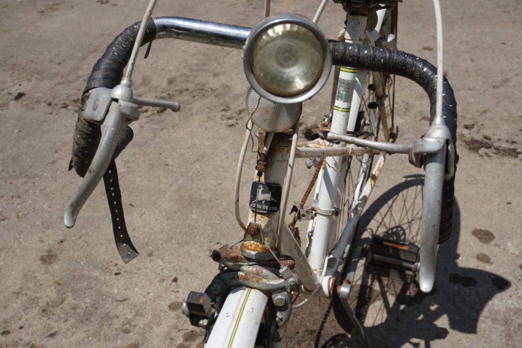 RARE Ladies John Deere Bicycle