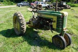 John Deere B