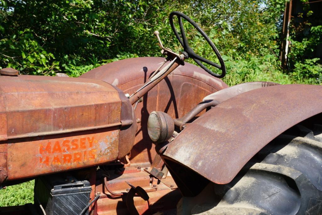 Massey-Harris 44 Wheatland