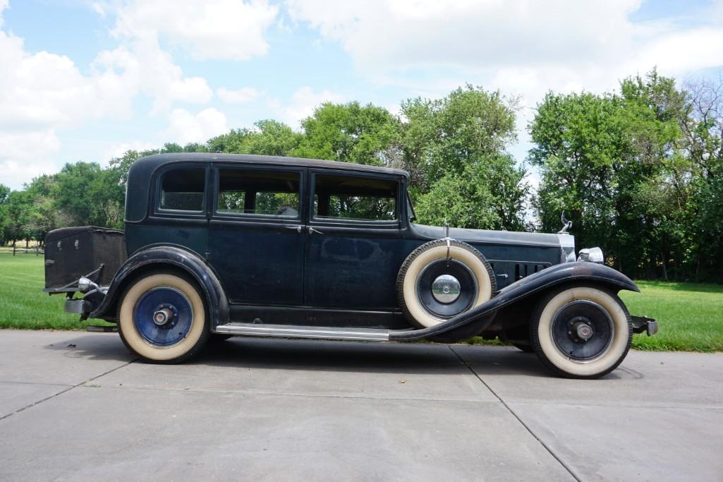 Packard 8