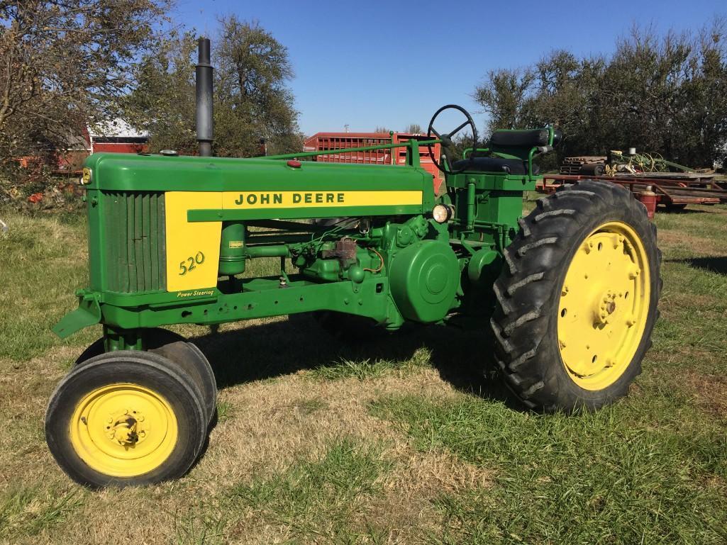 John Deere 520