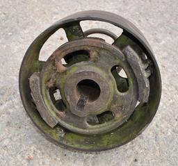 IHC Mogul 2 1/2 HP Model M 3 HP Factory Clutch Pulley