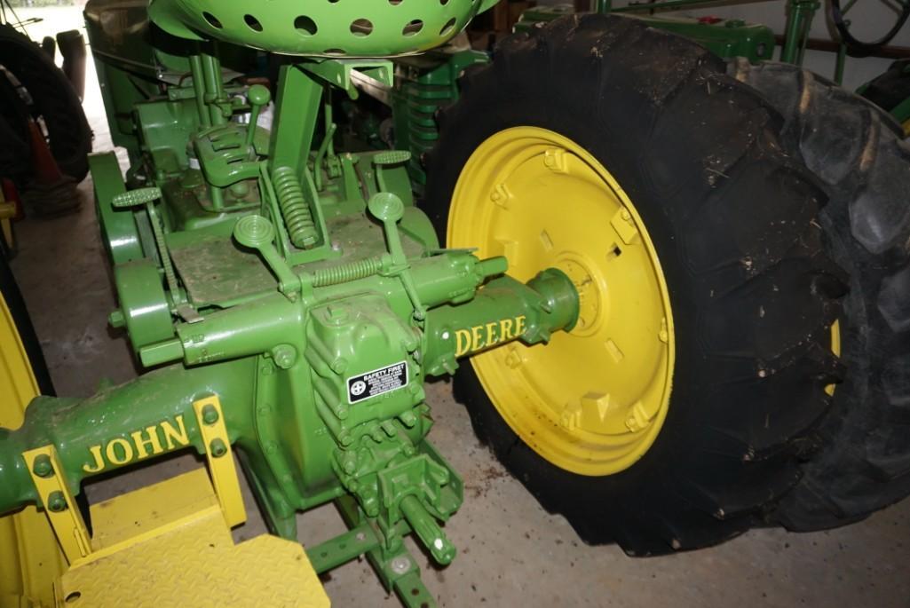 John Deere Model G