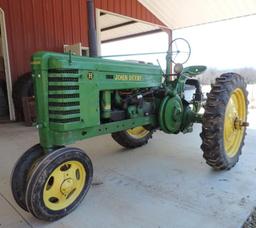 1942 John Deere Model H