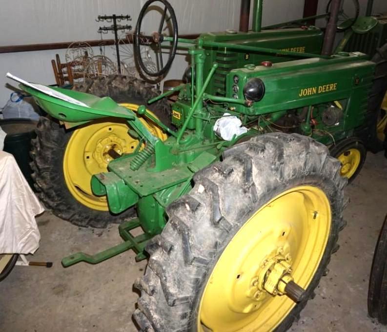 1942 John Deere Model H