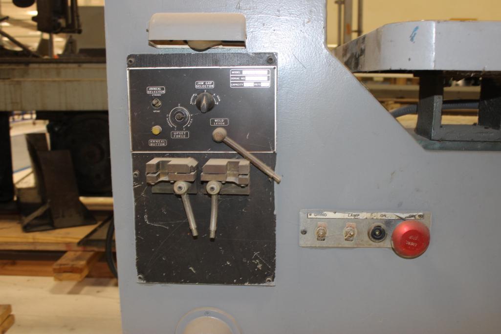 Peerless Vertical Band Saw