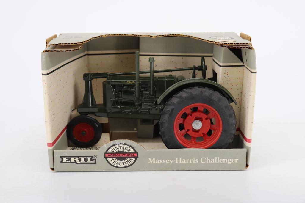 1/16 Ertl Massey-Harris Challenger