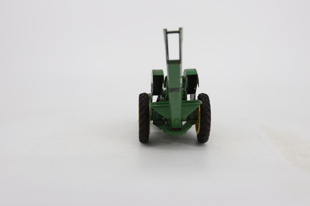 1/16 John Deere Model A with Man and Mounted Corn Picker