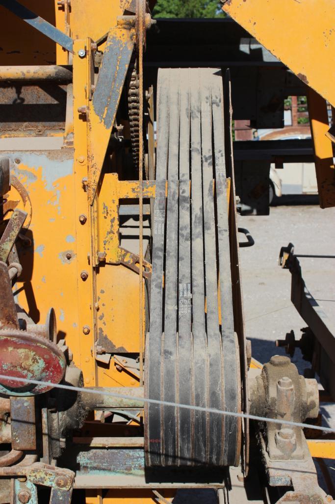 Dodge Power Wagon - Minneapolis Moline Corn Sheller