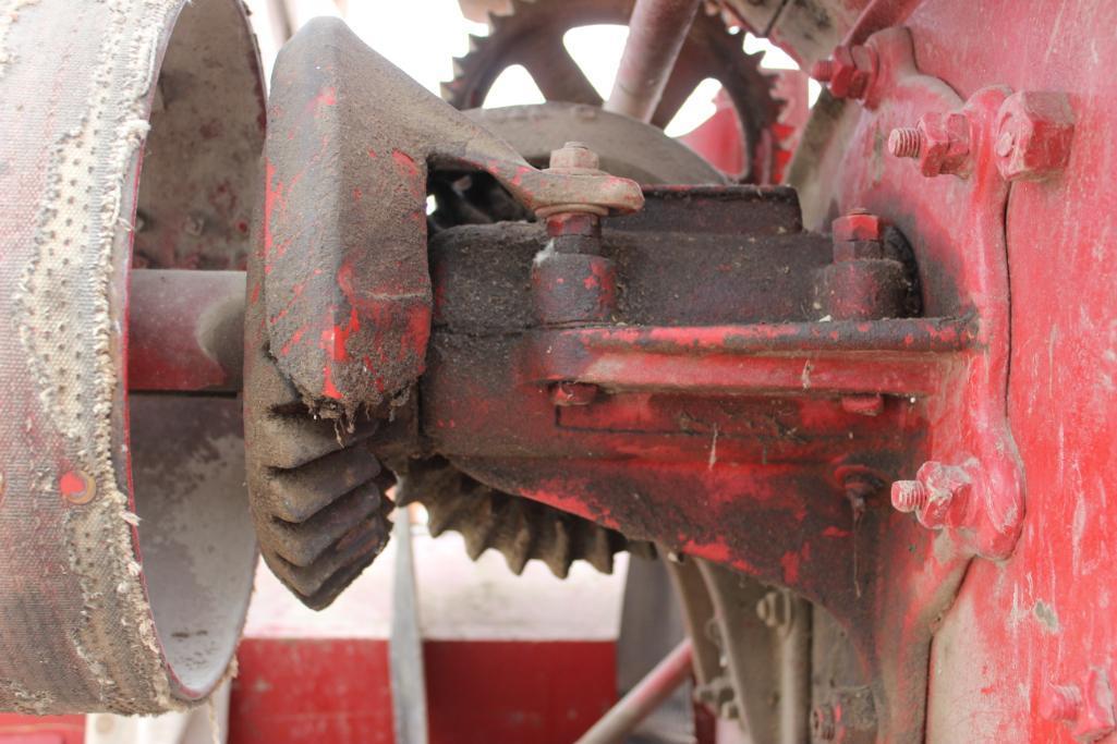 Minneapolis Corn Sheller