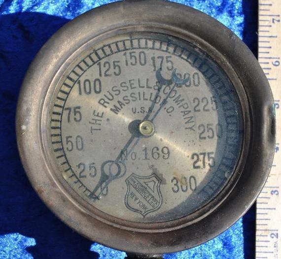 Russell Steam Gauge