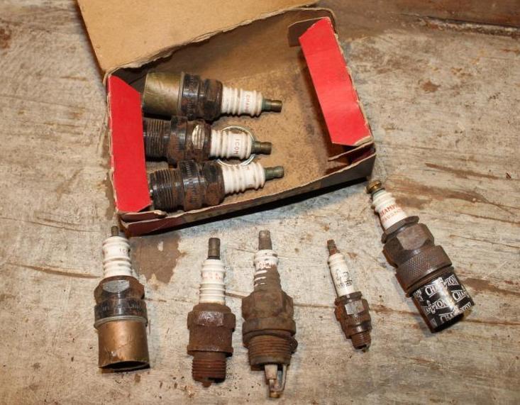 Assorted Spark Plugs