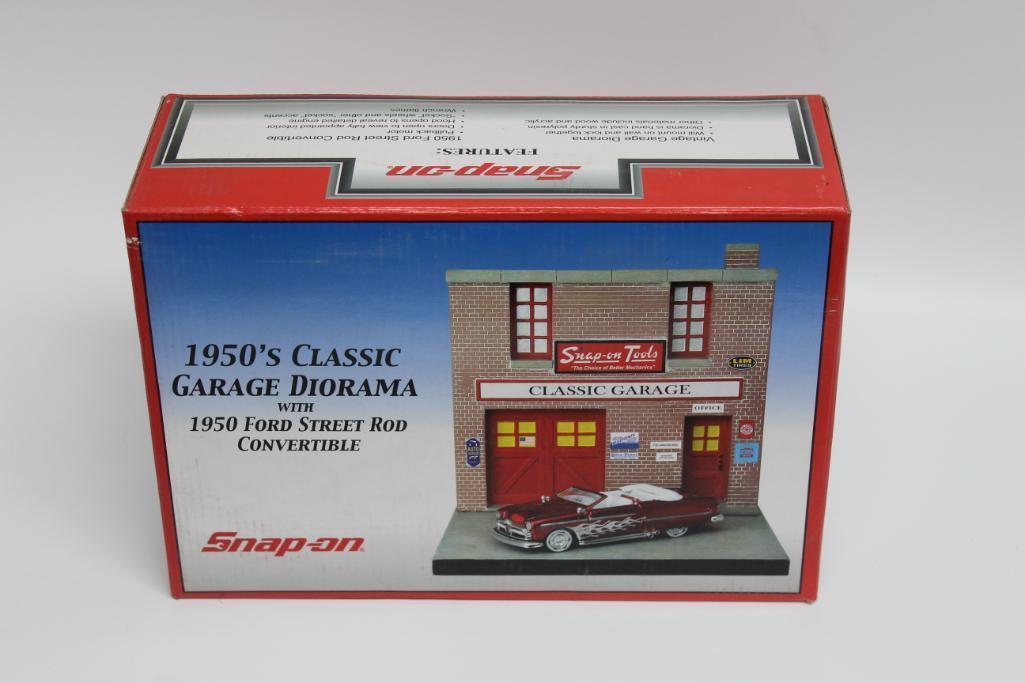 Snap-On 1950's Classic Garage Diorama