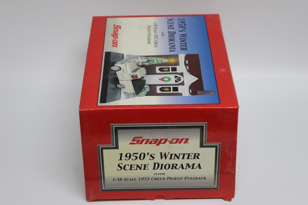 Snap-On 1950's Winter Scene Diorama