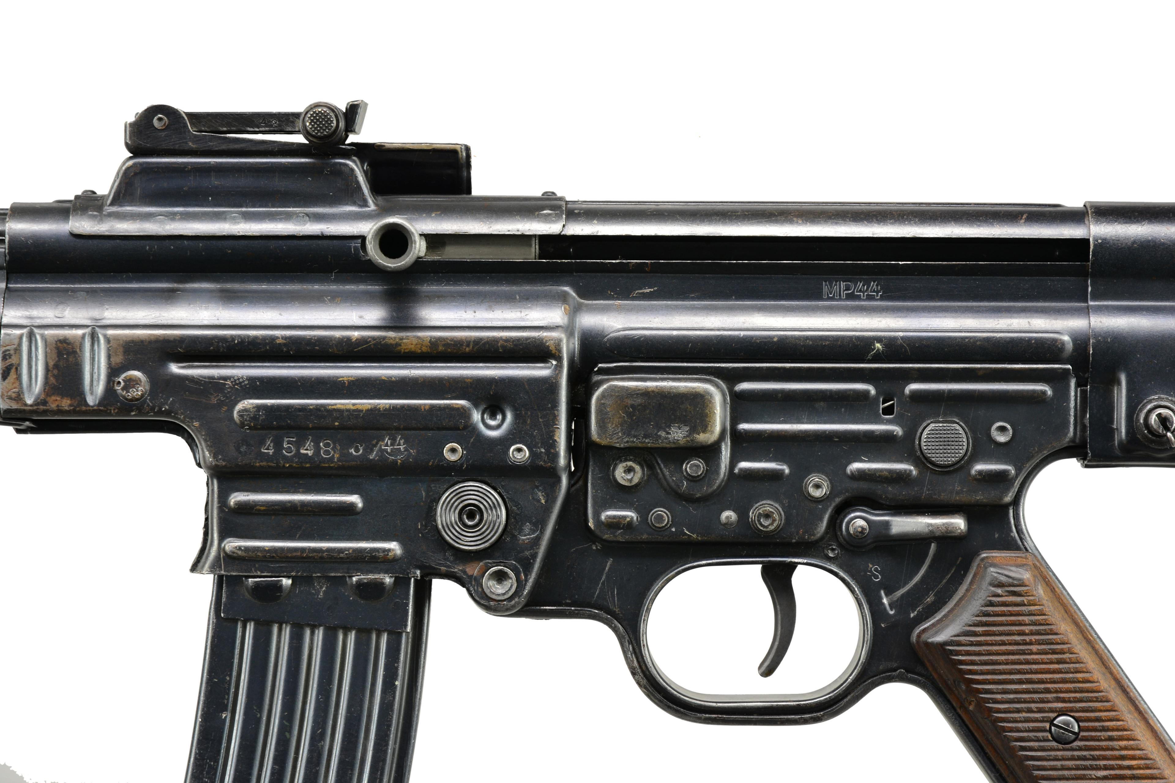 ORIGINAL GERMAN MP-44 MACHINE GUN.