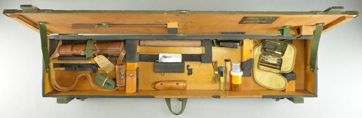 RARE BRITISH L42A1 RIFLE CHEST WITH ACCESSORIES.