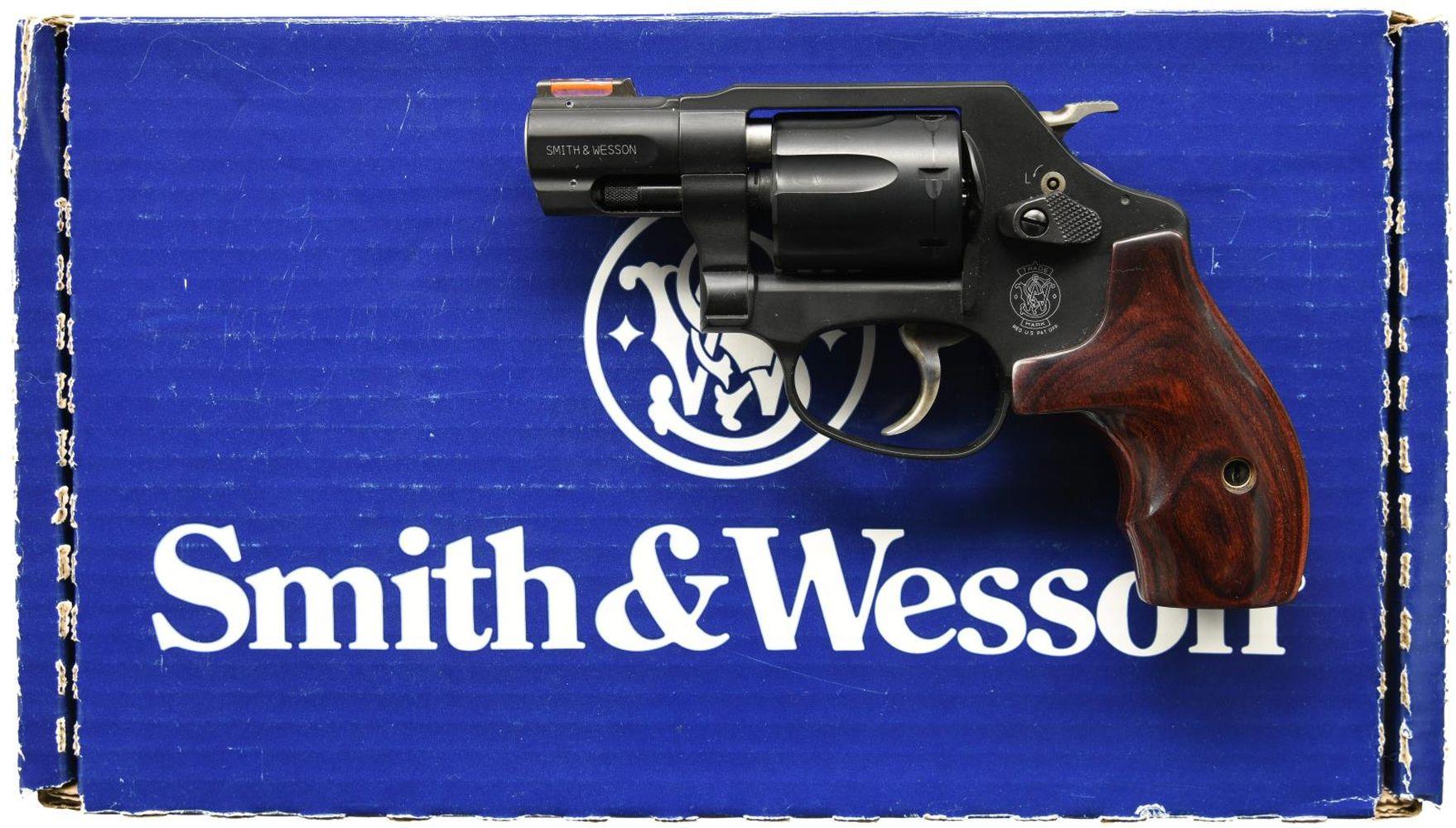 SMITH & WESSON MODEL 351 PD DOUBLE ACTION REVOLVER