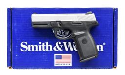 SMITH & WESSON MODEL SW40VE SEMI-AUTOMATIC PISTOL