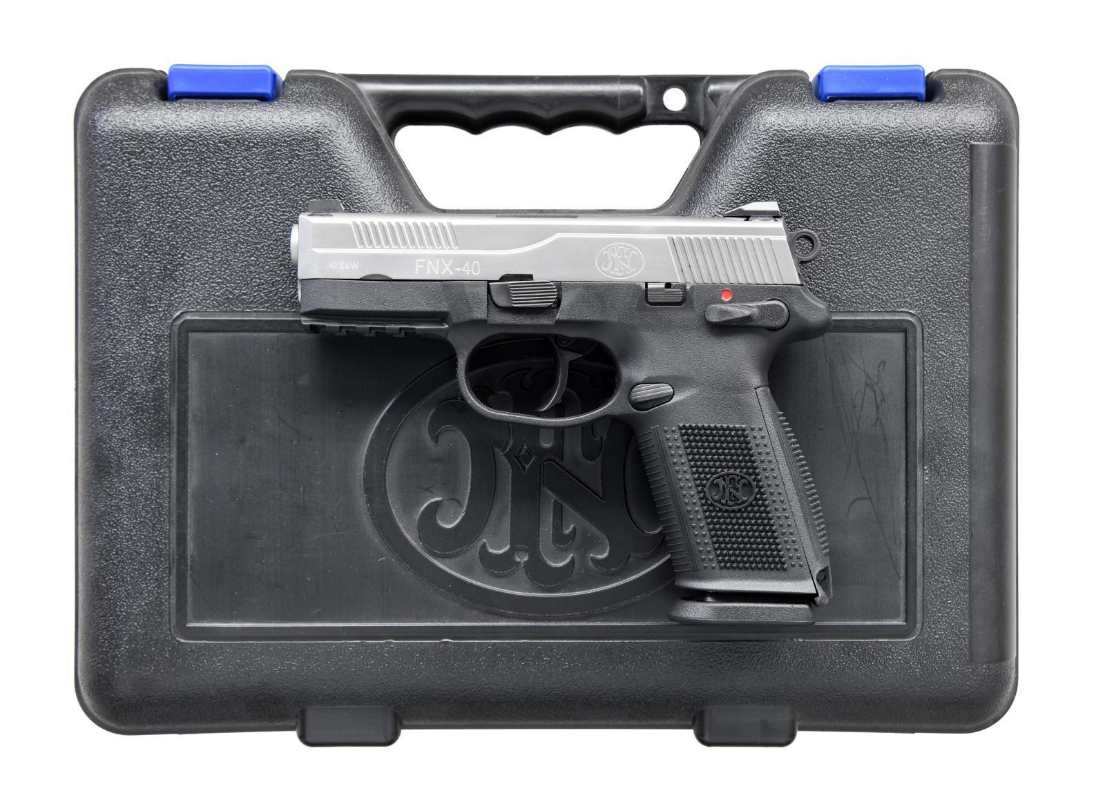 FN FNX-40 SEMI AUTO PISTOL.