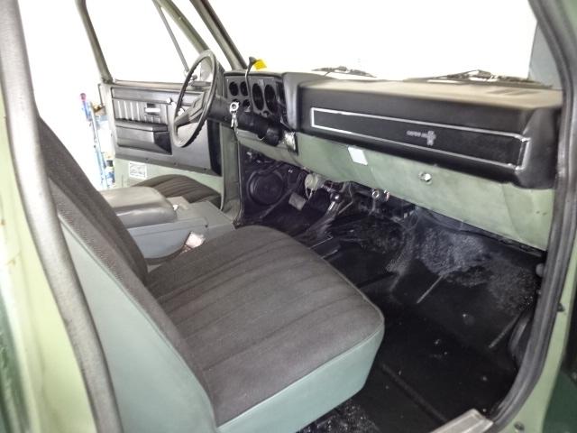 1986 CHEVROLET D10 UTILITY MILITARY 6.2 4WD AUTOMATIC