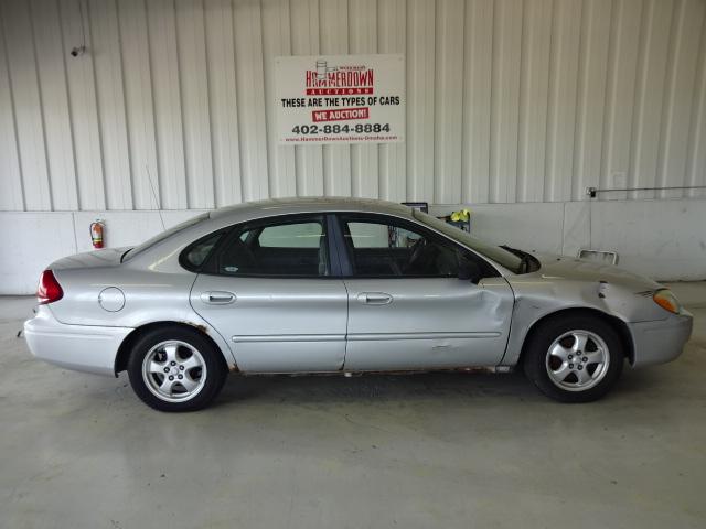 2006 FORD TAURUS SEDAN 4 DOOR SE 3.0L 2WD AUTOMATIC