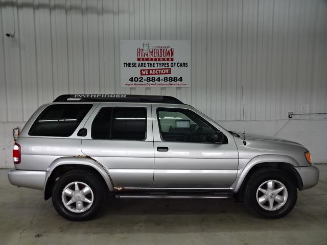 2002 NISSAN PATHFINDER WAGON 4 DOOR SE 3.5 4WD AUTOMATIC