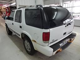 2000 CHEVROLET BLAZER WAGON 4 DOOR LS 4.3 4WD AUTOMATIC