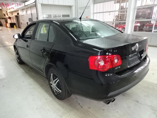 2007 VOLKSWAGEN JETTA SEDAN 4 DOOR 2.5 2WD AUTOMATIC