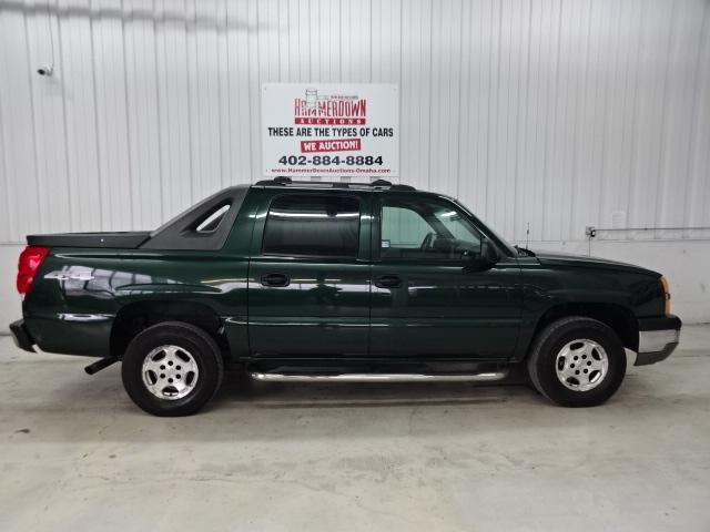 2004 CHEVROLET AVALANCHE WAGON 4 DOOR 5.3 4WD AUTOMATIC