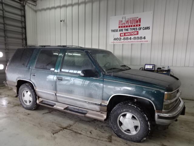 1997 CHEVROLET K1500 TAHOE WAGON 4 DOOR 8 5.7L 4WD AUTOMATIC