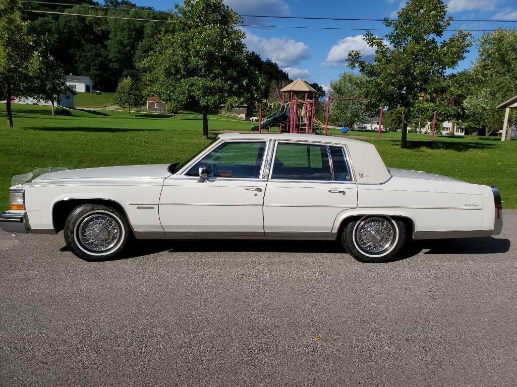 1982 CADILLAC BROUGHAM