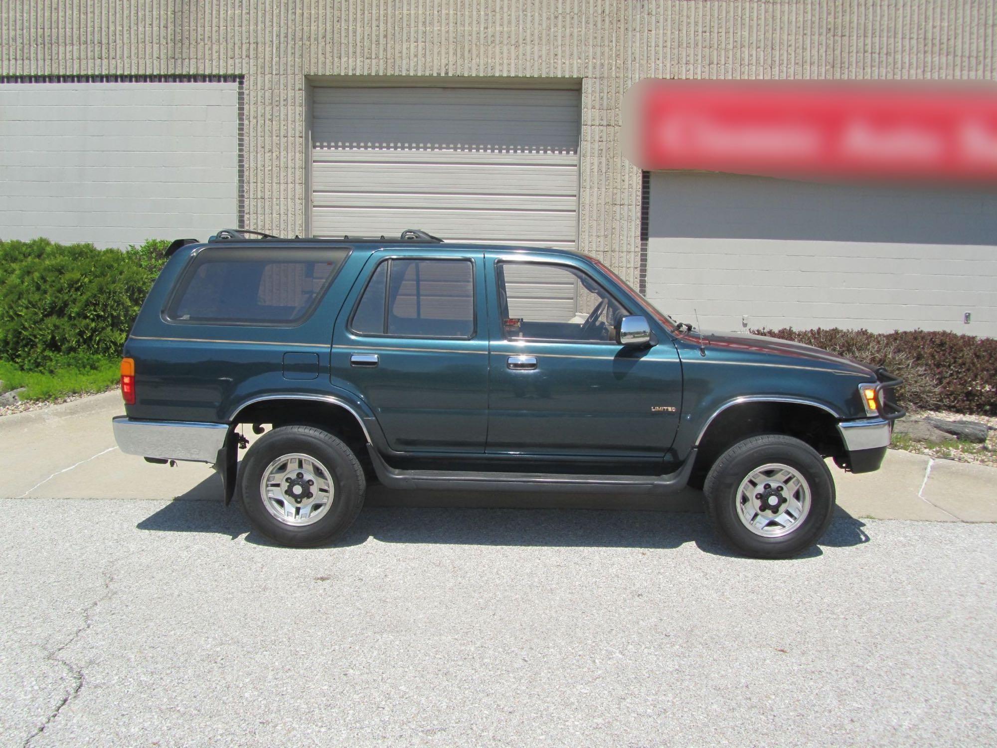 1995 TOYOTA 4RUNNER LIMITED 4X4