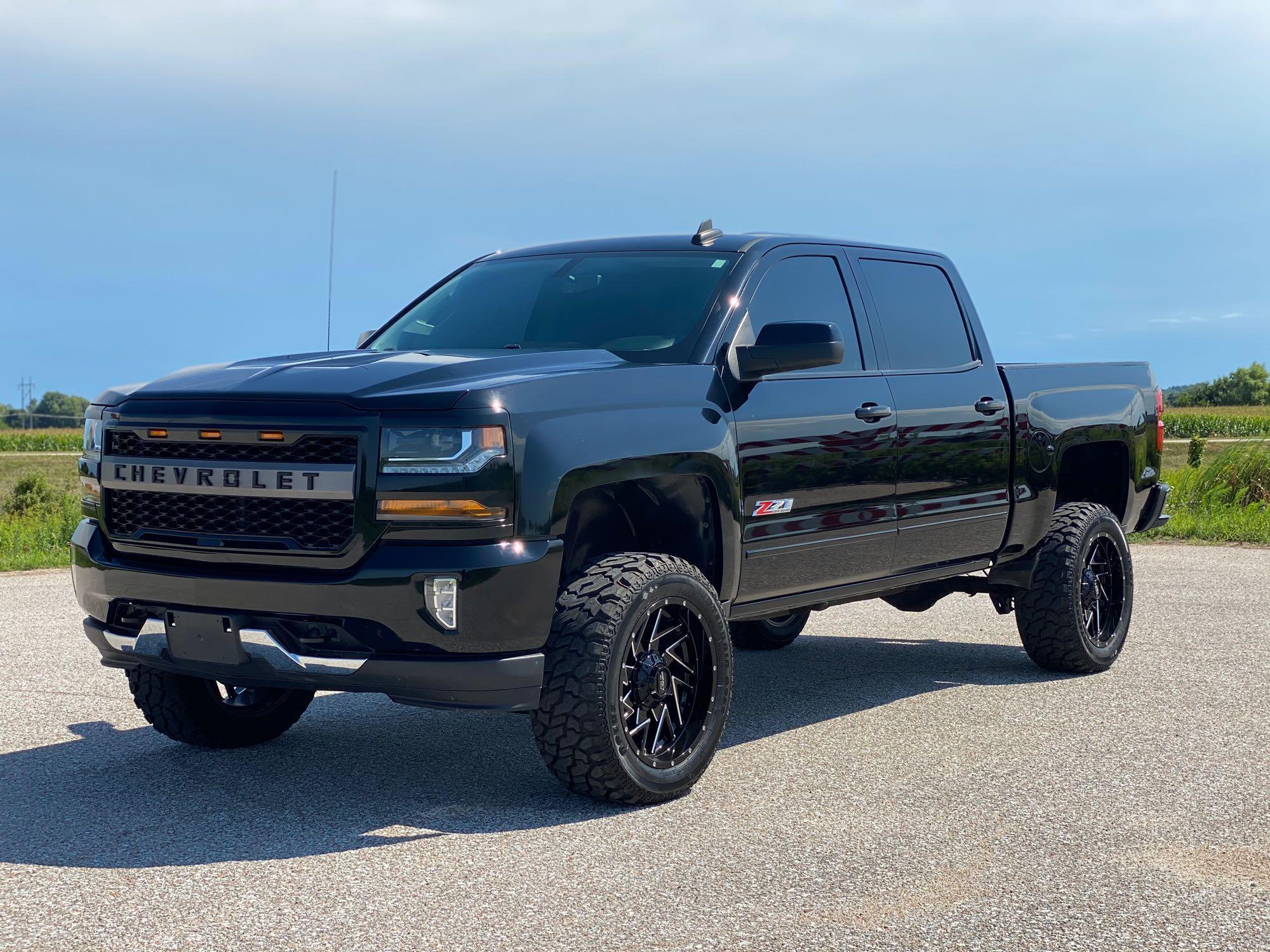 2018 CHEVROLET 1500 Z71 4X4 LIFTED