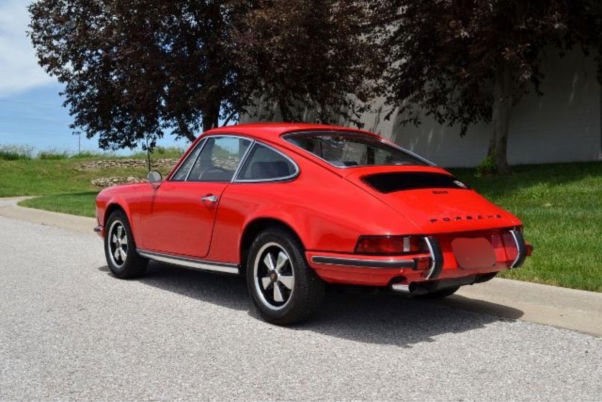 1969 PORSCHE 911 E COUPE COA SPORT SEATS