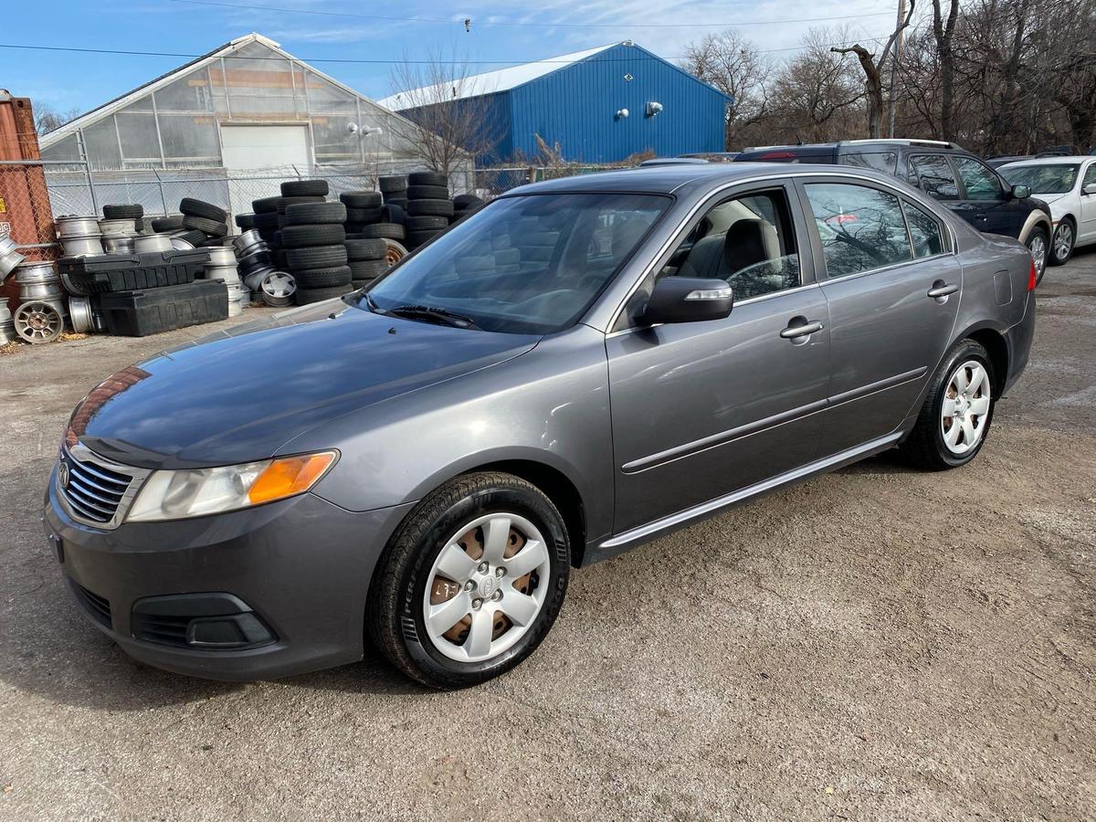 2010 KIA OPTIMA LX