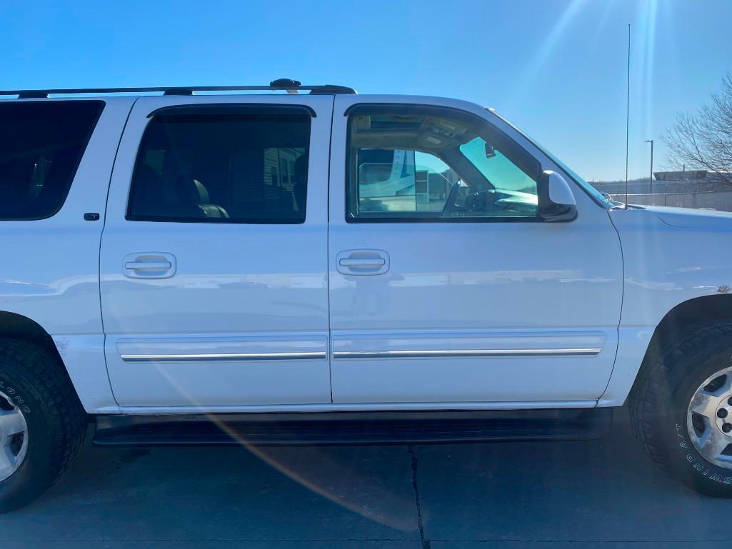 2006 CHEVROLET SUBURBAN LT